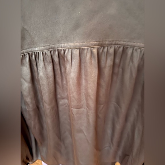 NWT White House Black Market Satin Elegant Black Blouse SZ L - Picture 7 of 16